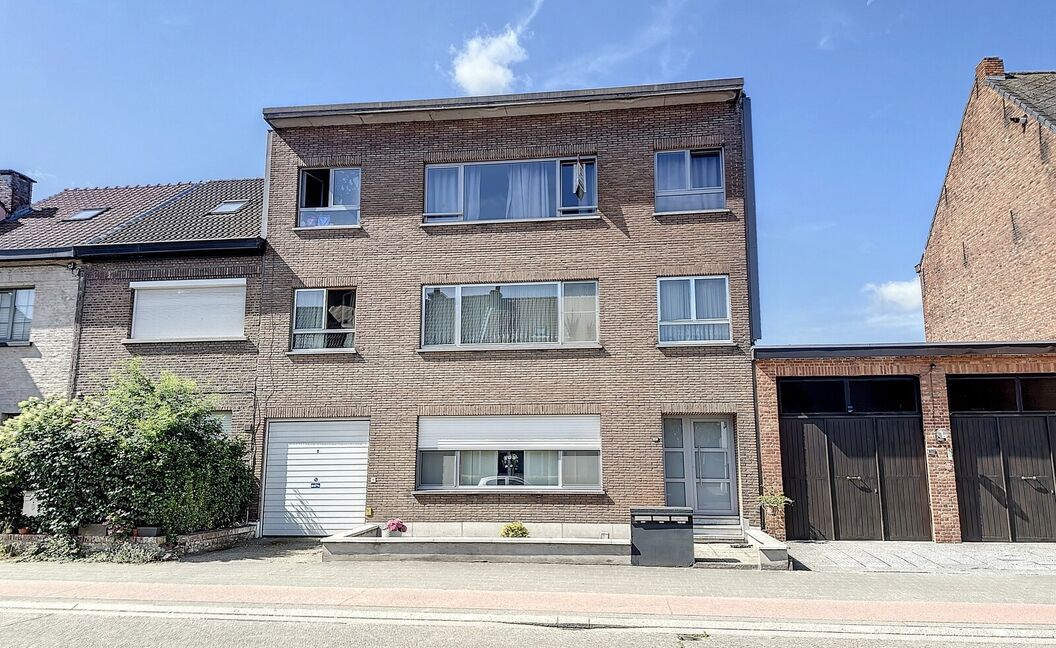 Appartement te koop in Aartselaar