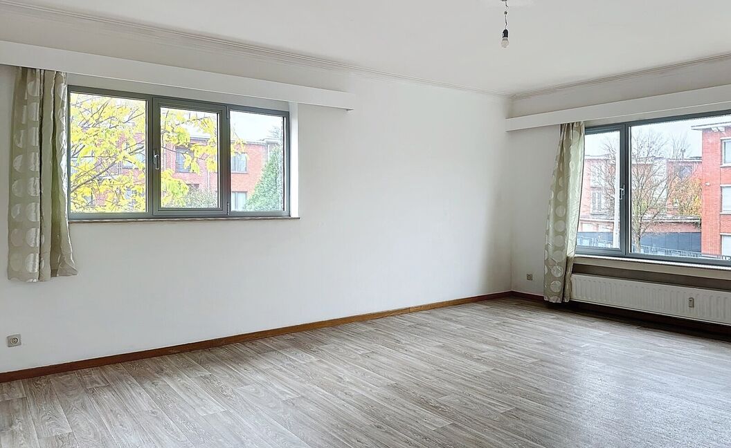 Appartementsgebouw te koop in Wilrijk