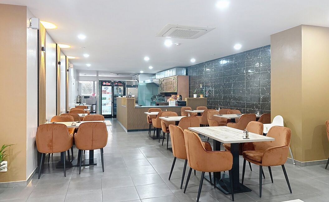 Commercieel gelijkvloers te huur in Aartselaar