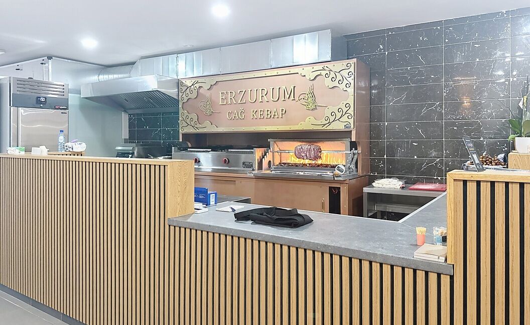 Commercieel gelijkvloers te huur in Aartselaar