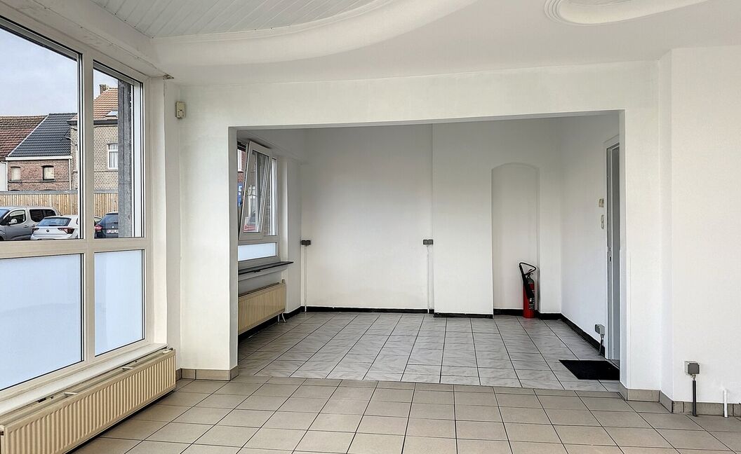 Commercieel gelijkvloers te huur in Boom