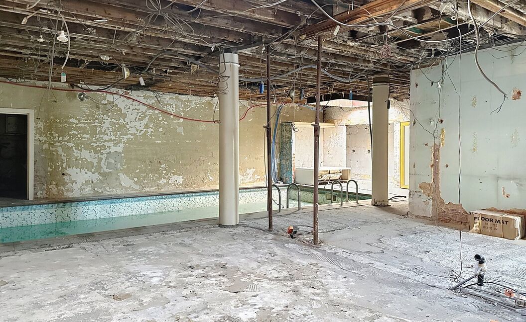 Commercieel gelijkvloers te koop in Aartselaar