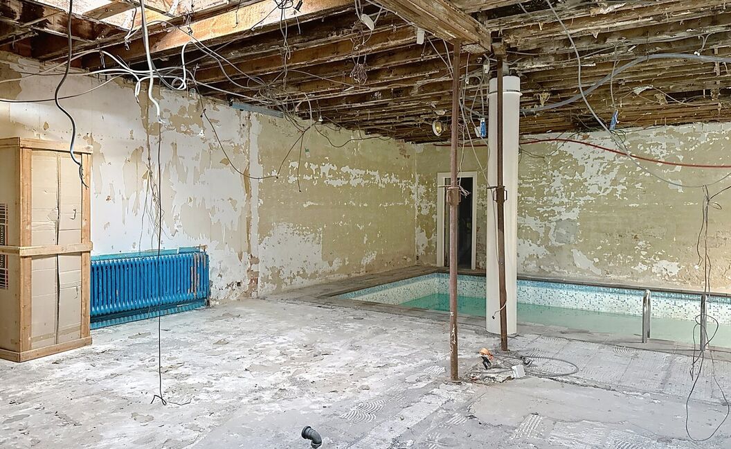 Commercieel gelijkvloers te koop in Aartselaar