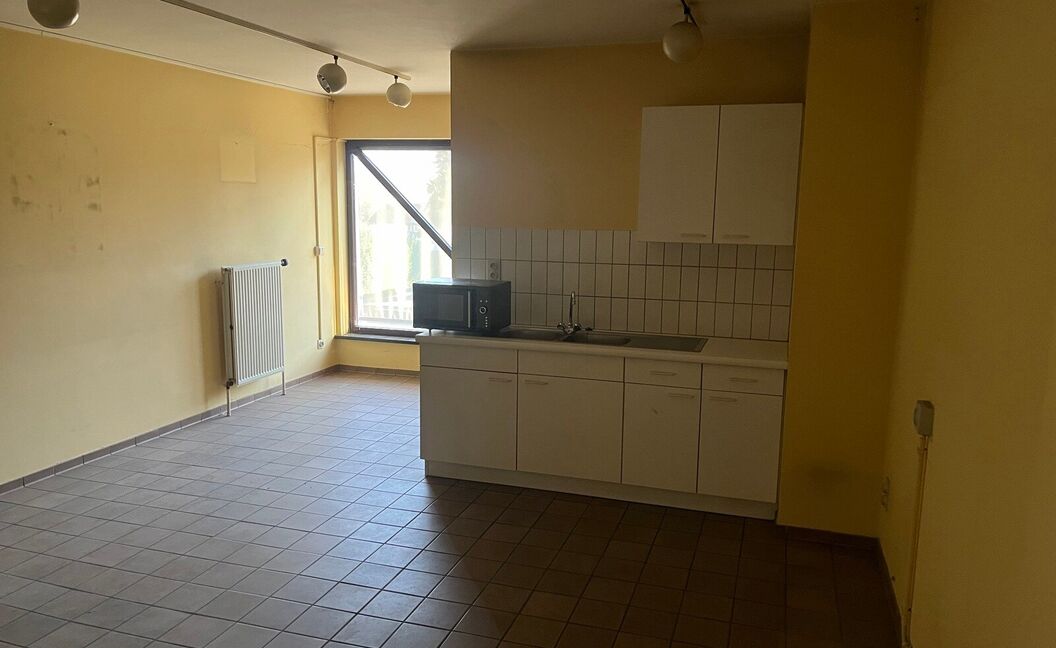 Commerciële building te huur in Aartselaar