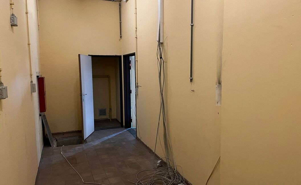 Commerciële building te huur in Aartselaar