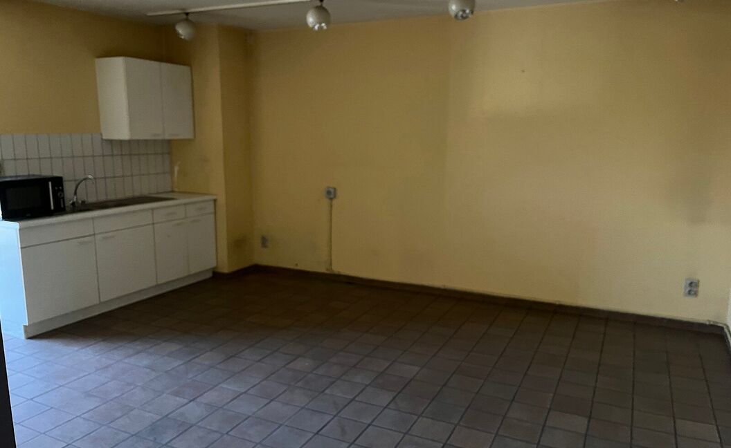 Commerciële building te huur in Aartselaar