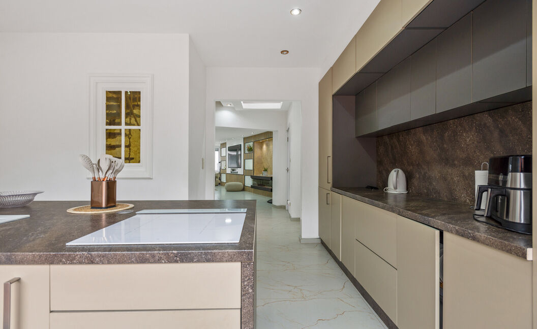 Gebouw voor gemengd gebruik te koop in Boom