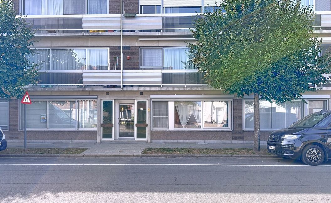 Gelijkvloerse verdieping te koop in Schelle