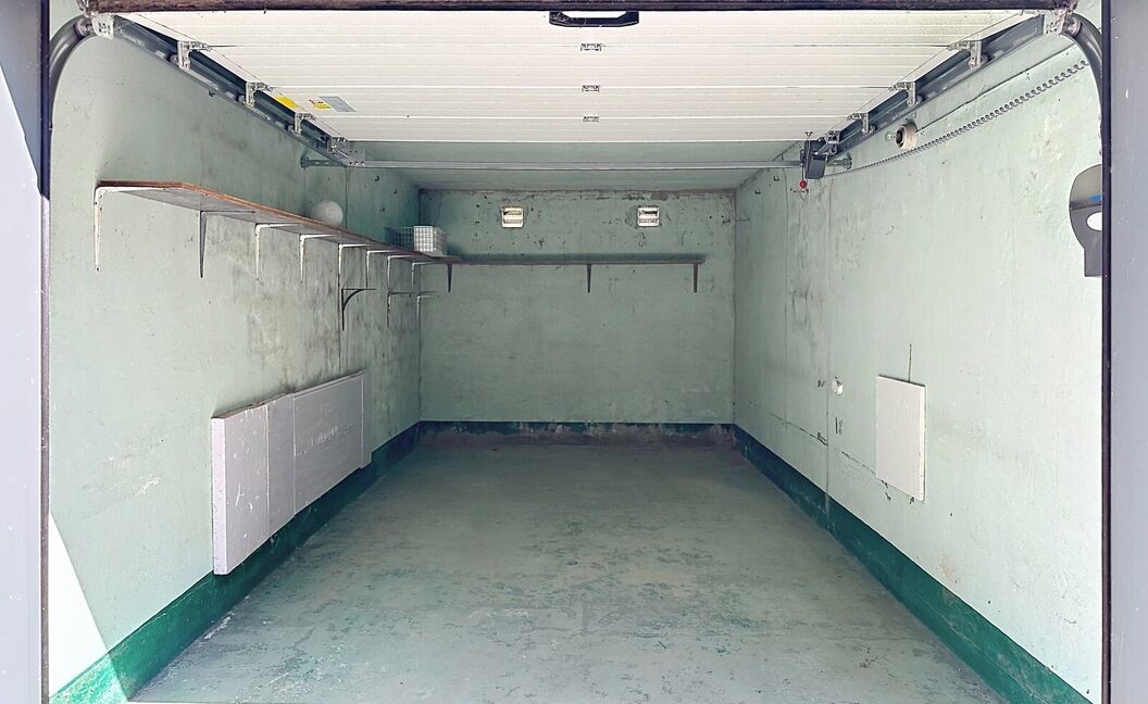 Gesloten garagebox te huur in Hemiksem
