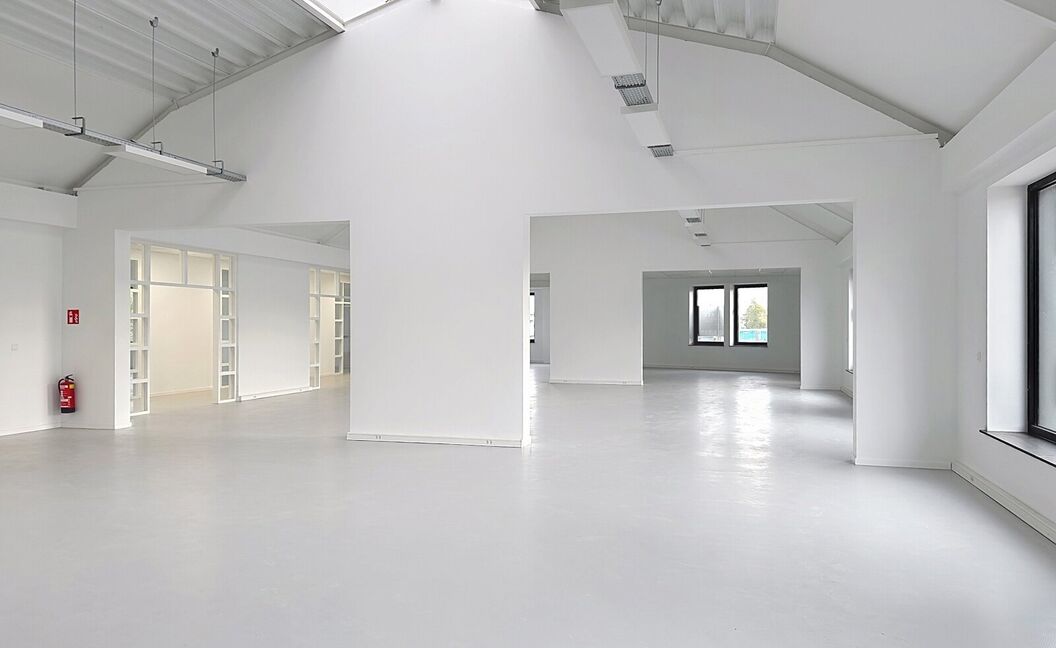 Industrieel gebouw te huur in Schelle