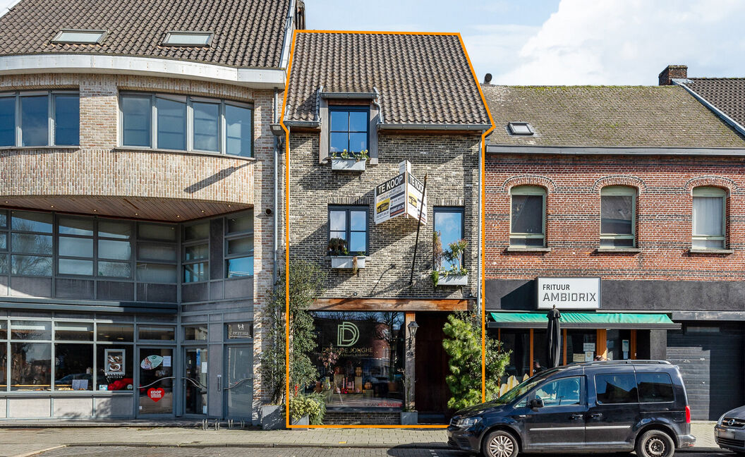Triplex te koop in Aartselaar