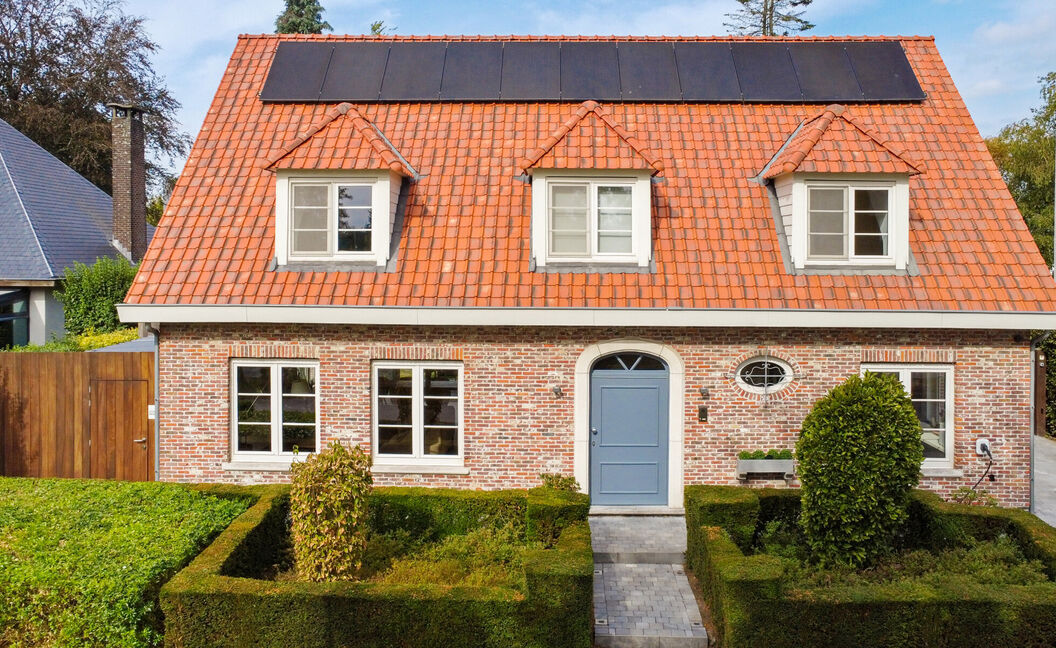 Villa te koop in Aartselaar