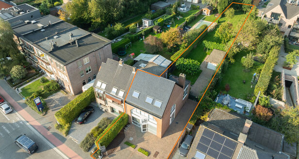Gebouw voor gemengd gebruik te koop in Aartselaar