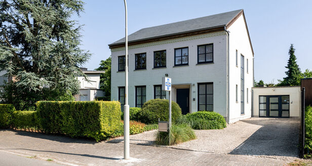 Villa te koop in Aartselaar