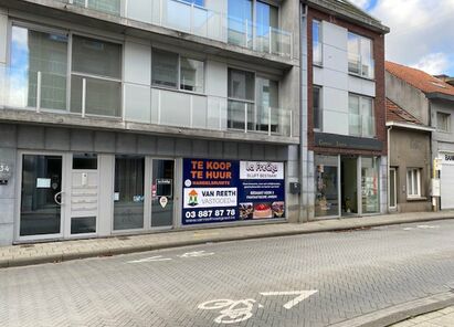 Commercieel gelijkvloers te huur in Aartselaar